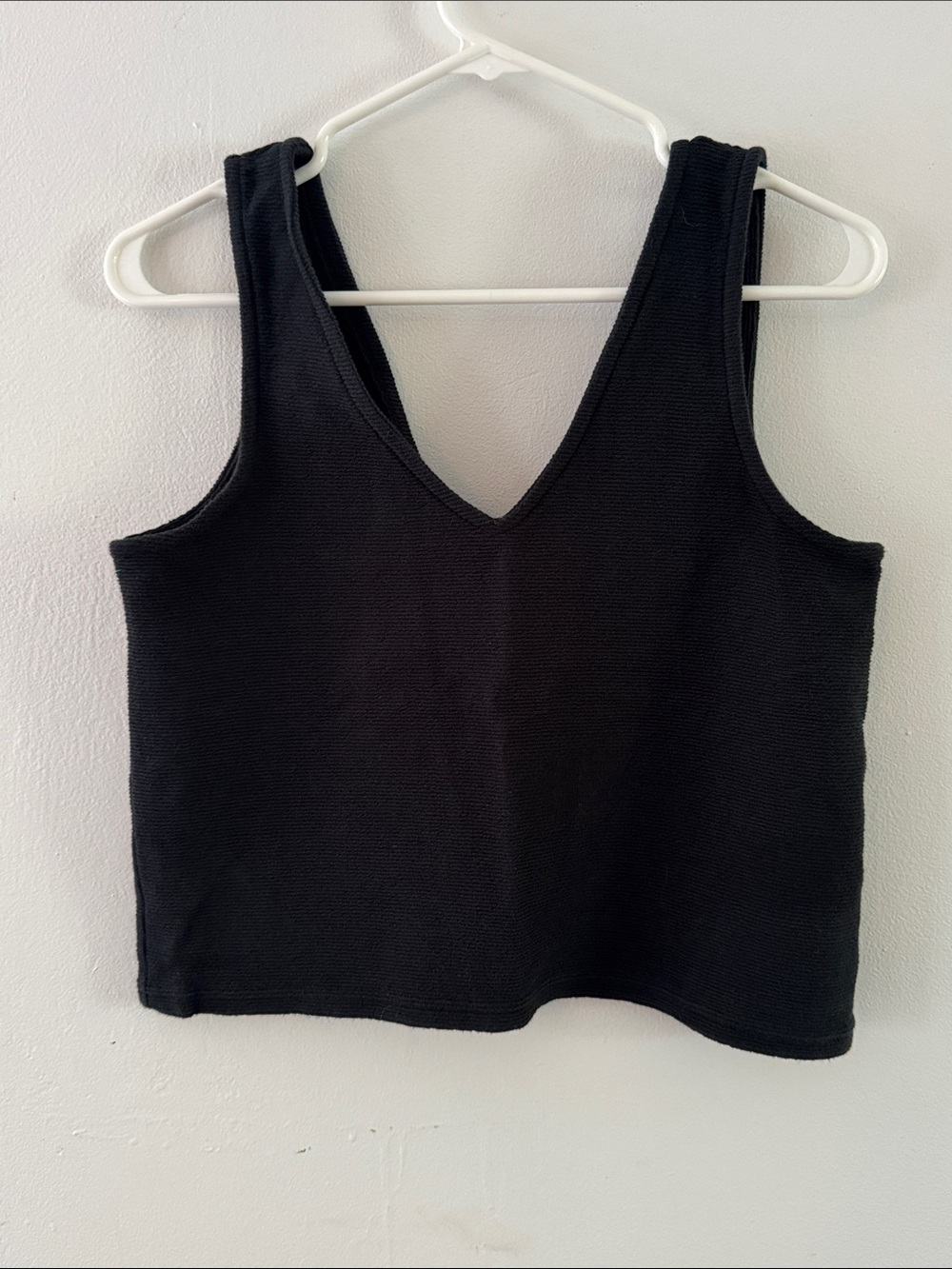 Madewell Black V-Neck Ribbed Tank Top